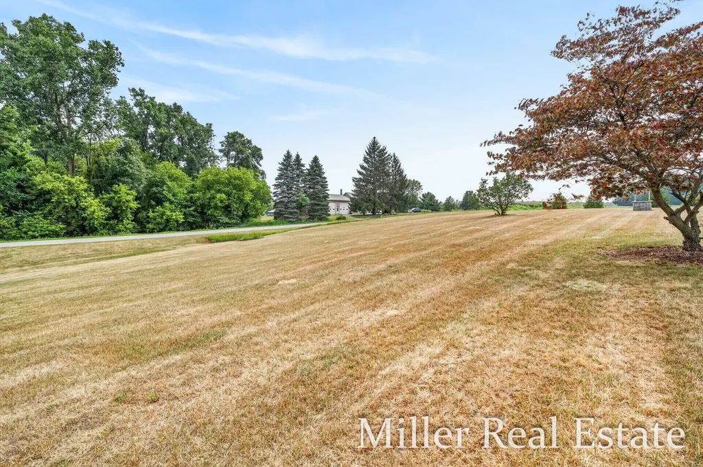 1028 Old Barn Road Carlton Township MI 49325