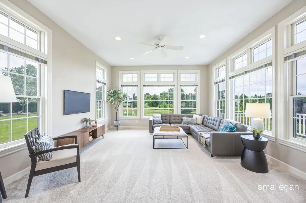 6197 Summerhill Drive Georgetown Charter Township MI 49426