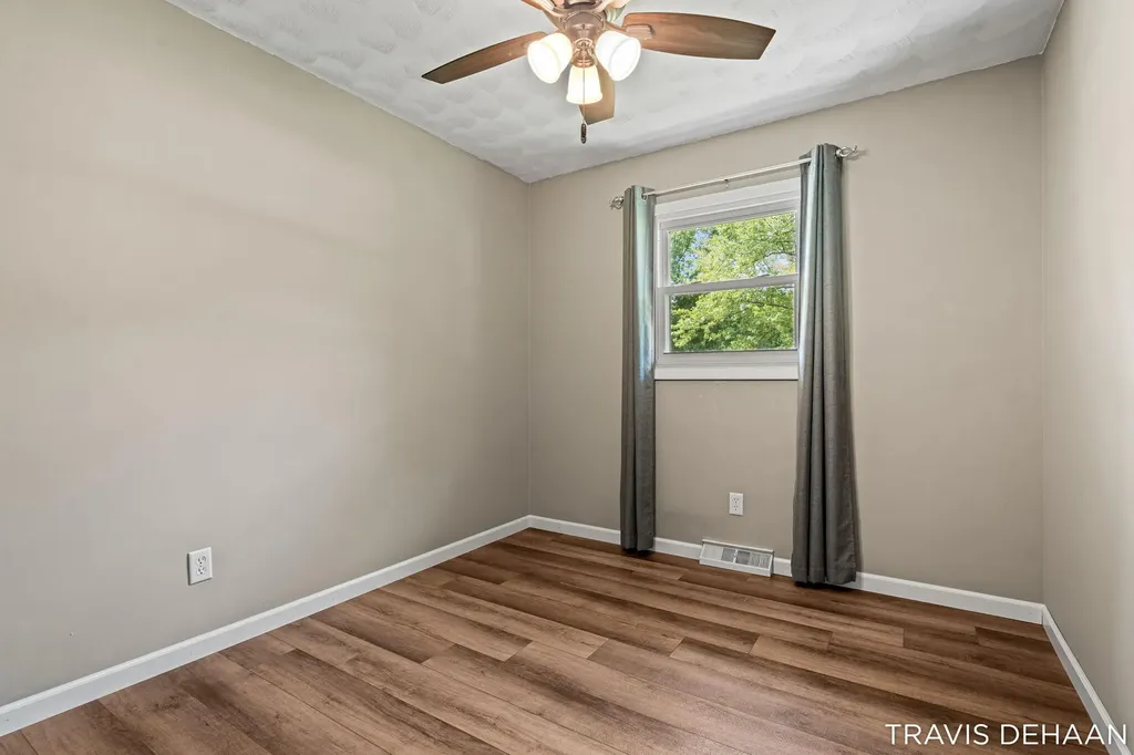 6898 Maynard Road Portland Township MI 48875