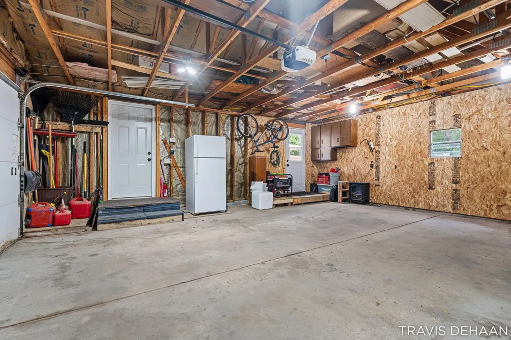 6898 Maynard Road Portland Township MI 48875