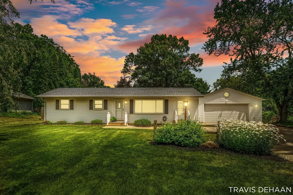 6898 Maynard Road Portland Township MI 48875