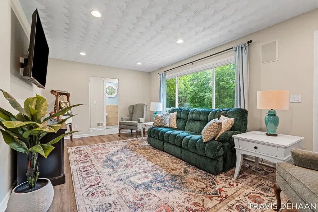 6898 Maynard Road Portland Township MI 48875