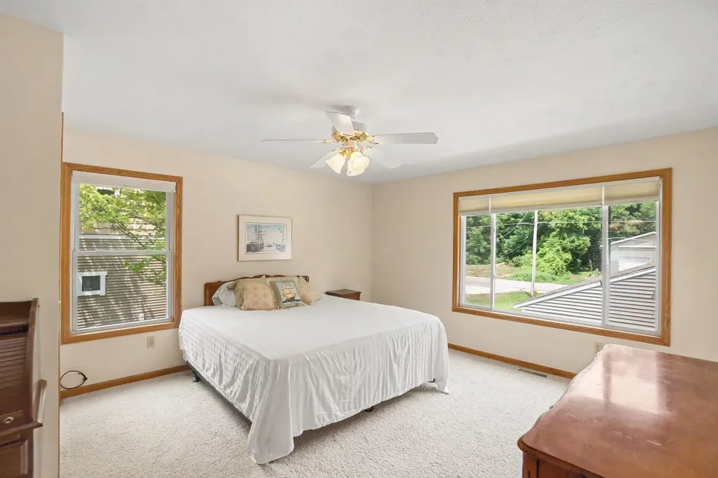 966 E 88th Brooks Township MI 49337