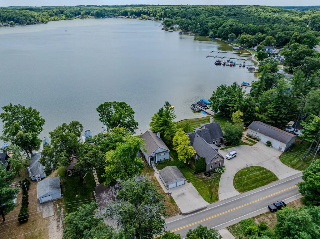 966 E 88th Brooks Township MI 49337