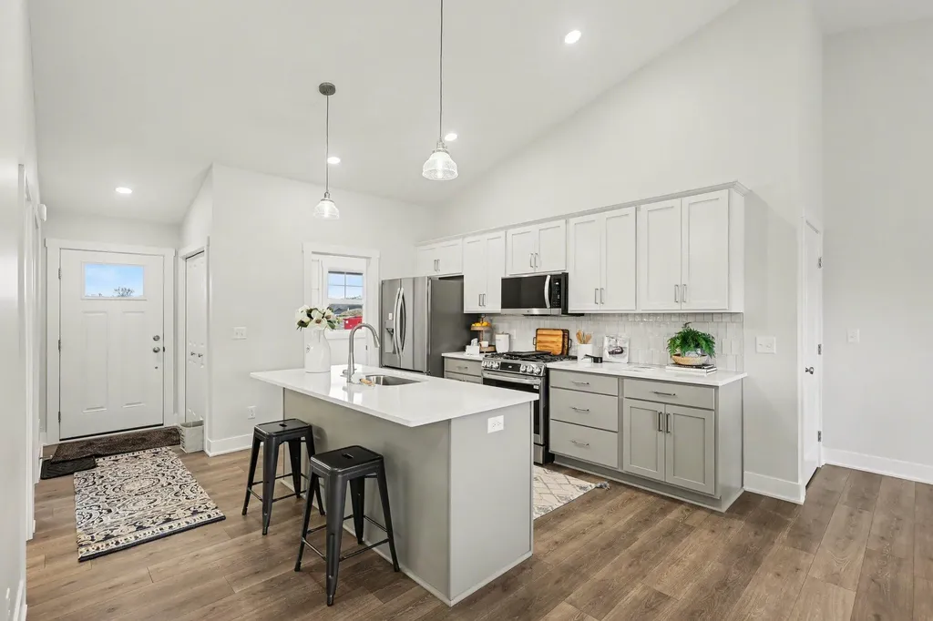 3858 Ambrosia Drive SW Walker City MI 49534