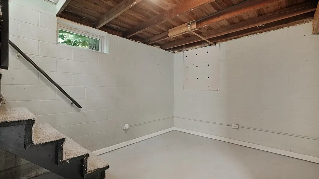 382 W Pine Drive Greenville City MI 48838