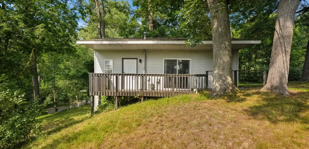 382 W Pine Drive Greenville City MI 48838