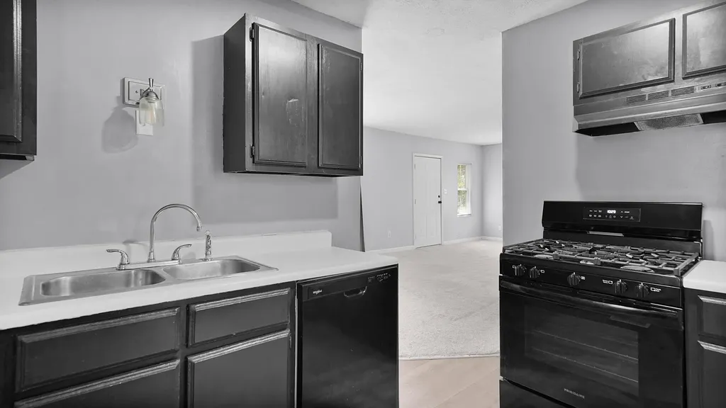 382 W Pine Drive Greenville City MI 48838