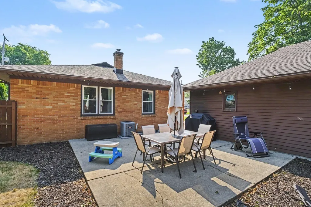 7645 Hazel Drive Georgetown Charter Township MI 49428
