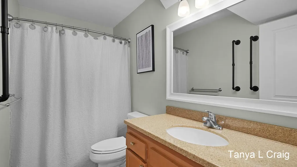 9266 Trafalgar Drive SE Caledonia Township MI 49302