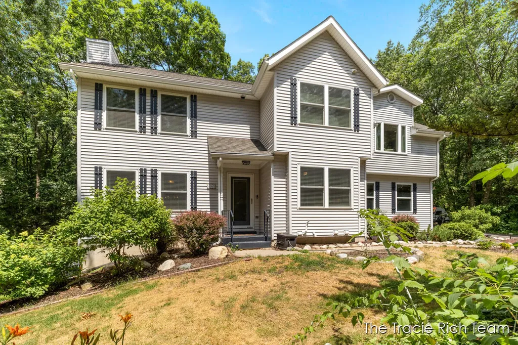 4669 Wood Valley Court NE Algoma Township MI 49341