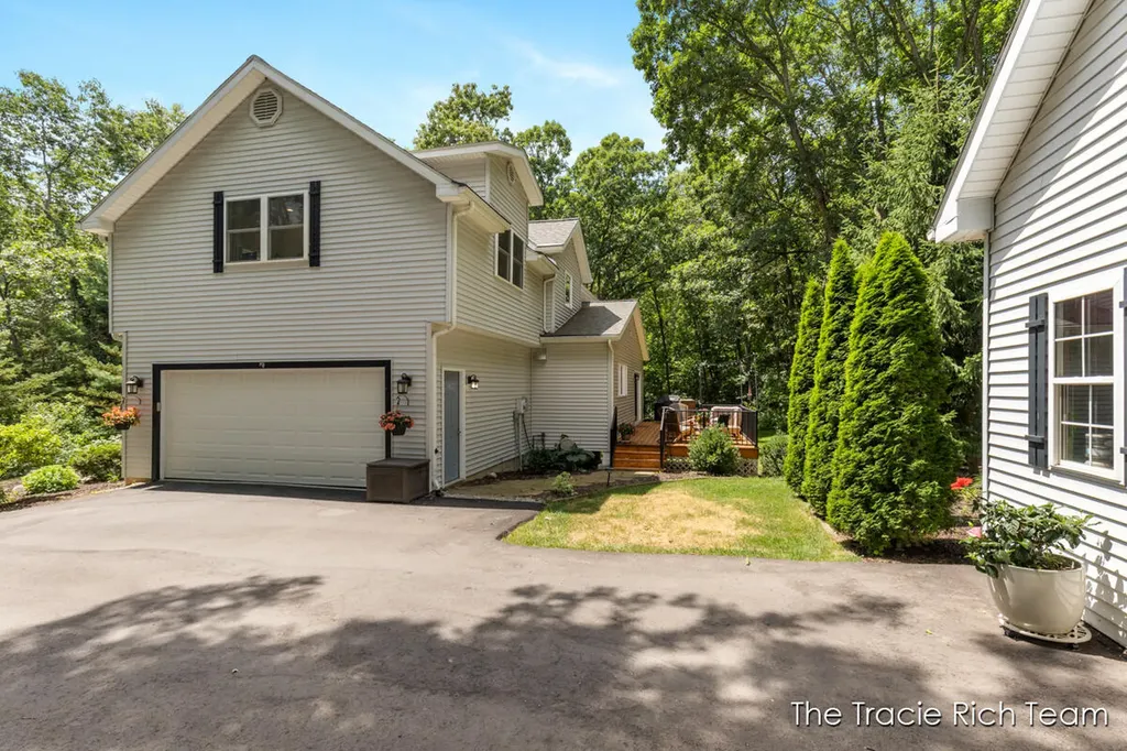 4669 Wood Valley Court NE Algoma Township MI 49341
