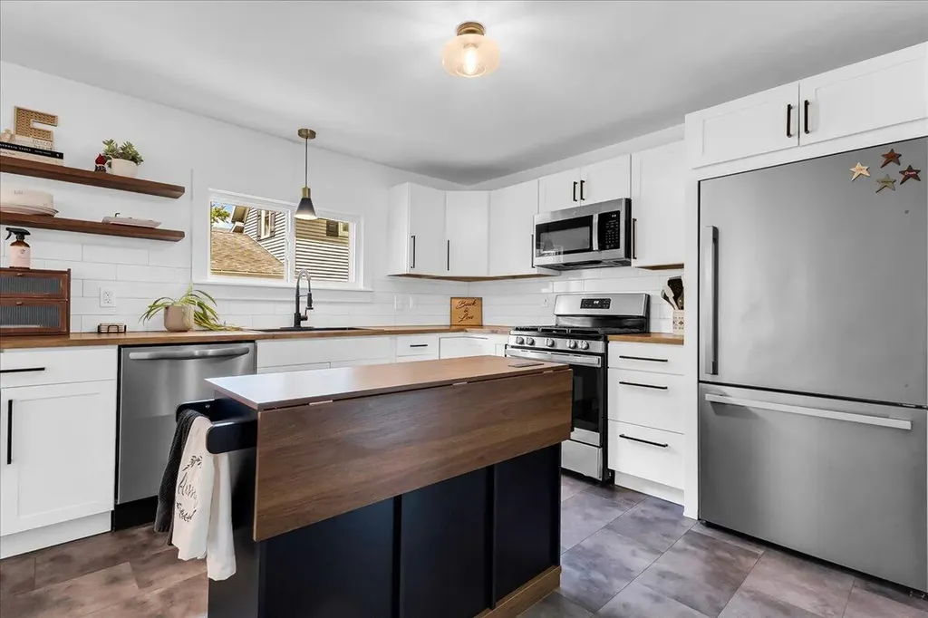 309 W South Street Hastings City MI 49058