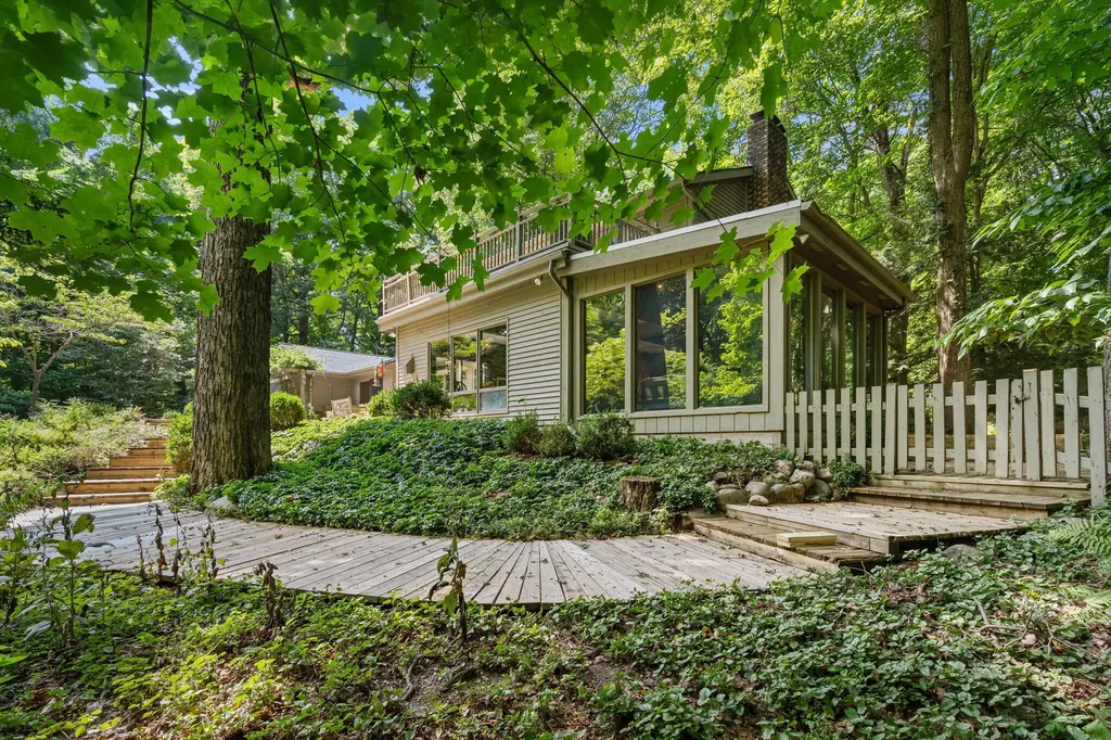 10265 River Shore Drive Caledonia Township MI 49316