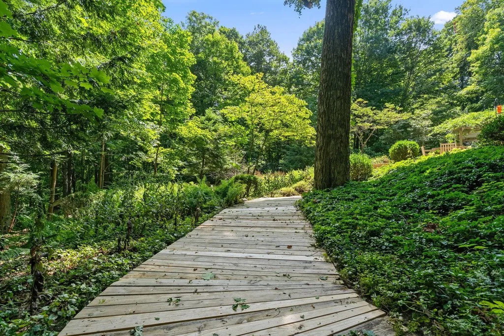 10265 River Shore Drive Caledonia Township MI 49316