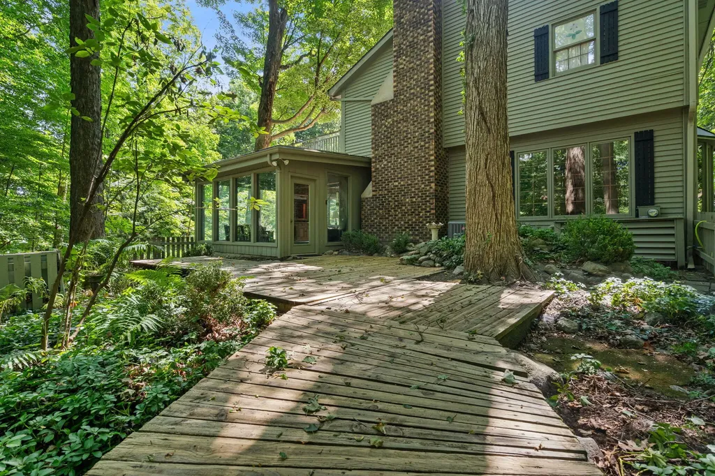 10265 River Shore Drive Caledonia Township MI 49316