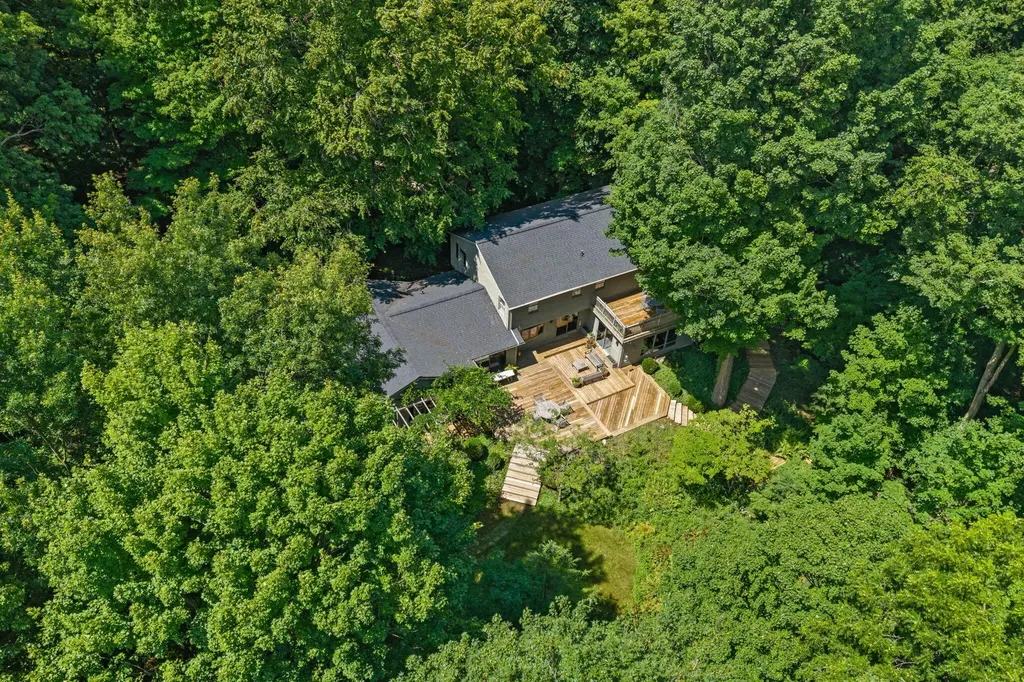 10265 River Shore Drive Caledonia Township MI 49316