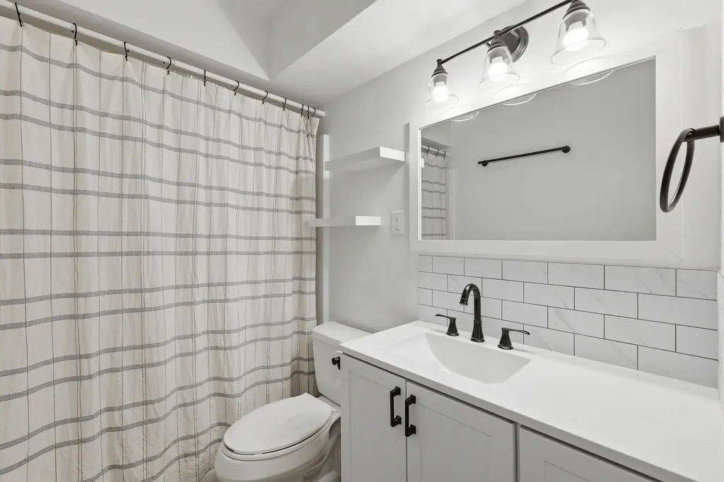 4149 Heron Avenue SW Wyoming City MI 49509