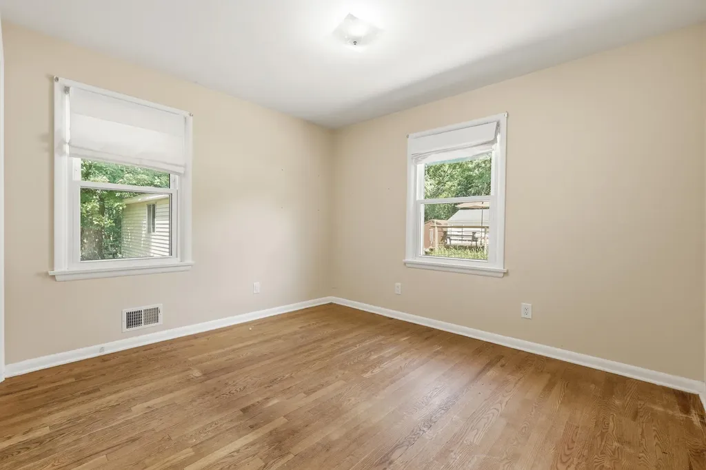 4149 Heron Avenue SW Wyoming City MI 49509