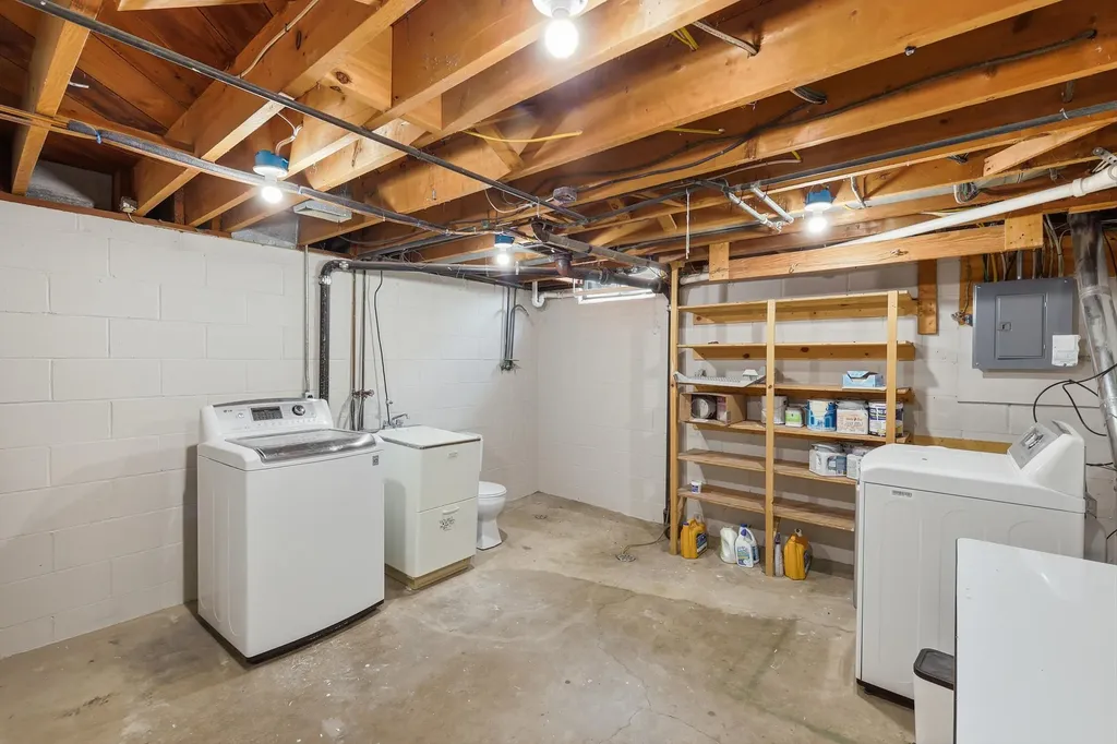 4149 Heron Avenue SW Wyoming City MI 49509