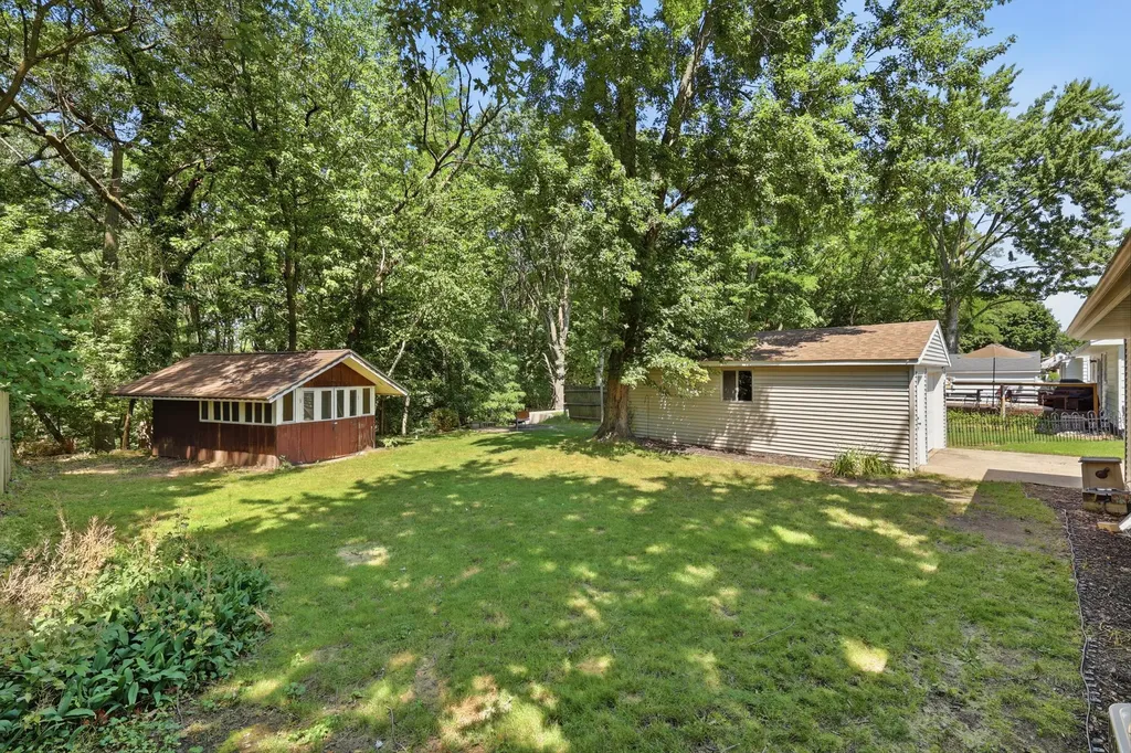 4149 Heron Avenue SW Wyoming City MI 49509