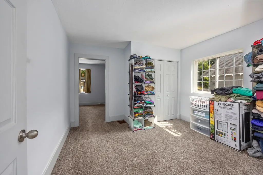852 Leonard Street NE Grand Rapids City MI 49503