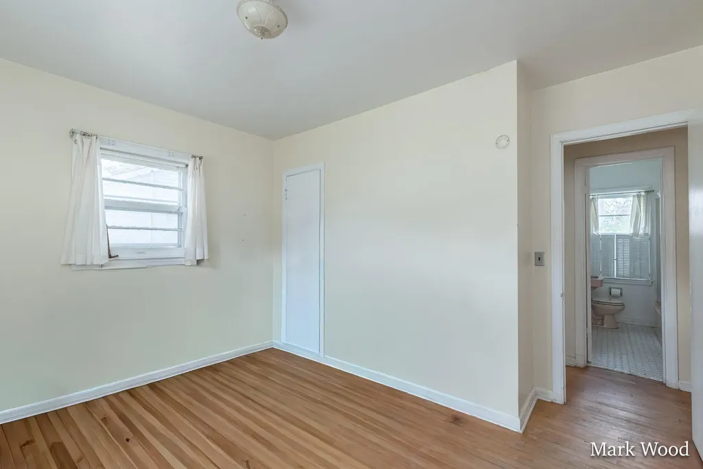 2505 Boston Street SE East Grand Rapids City MI 49506