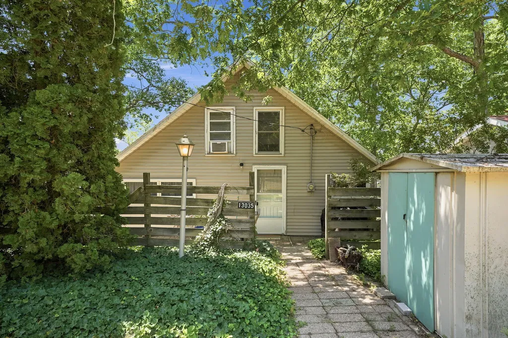 13035 S Englewright Drive Ensley Township MI 49343