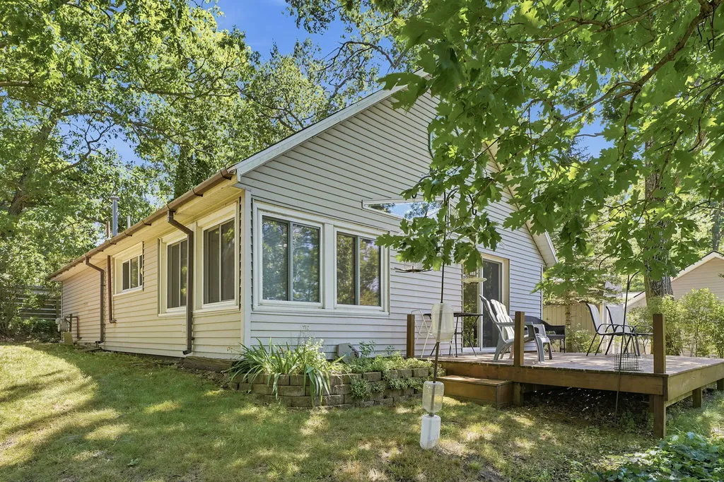 13035 S Englewright Drive Ensley Township MI 49343