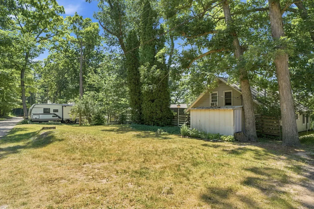 13035 S Englewright Drive Ensley Township MI 49343