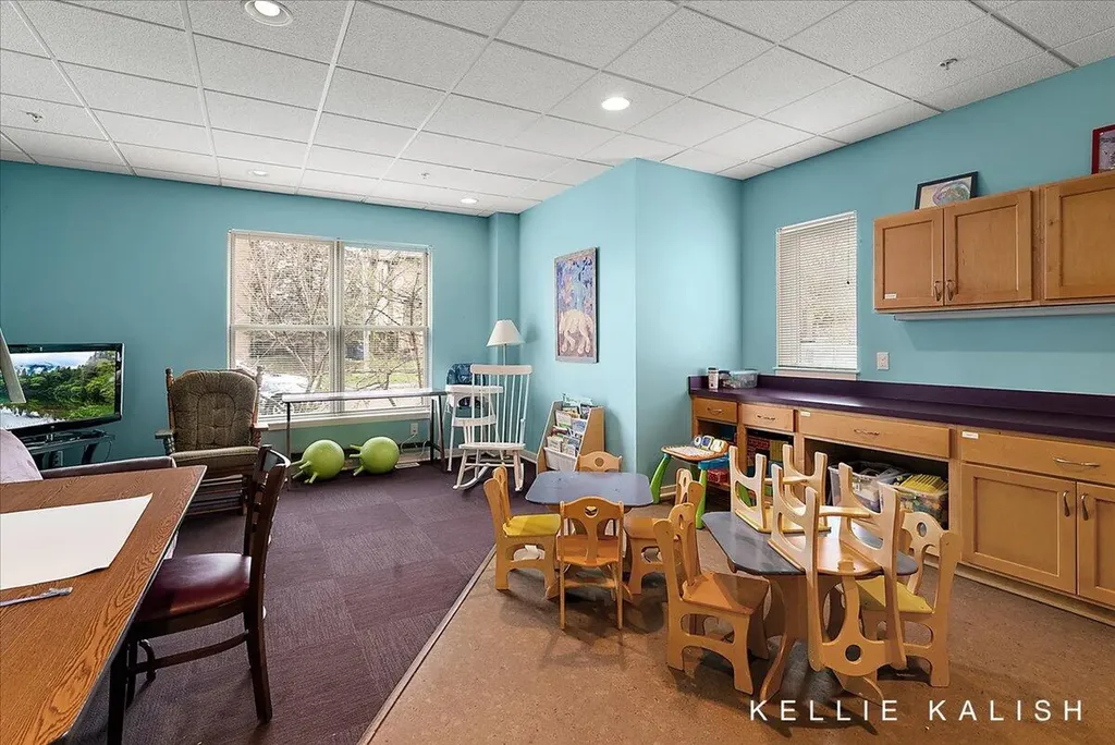 814 Livingston Avenue NE Grand Rapids City MI 49503