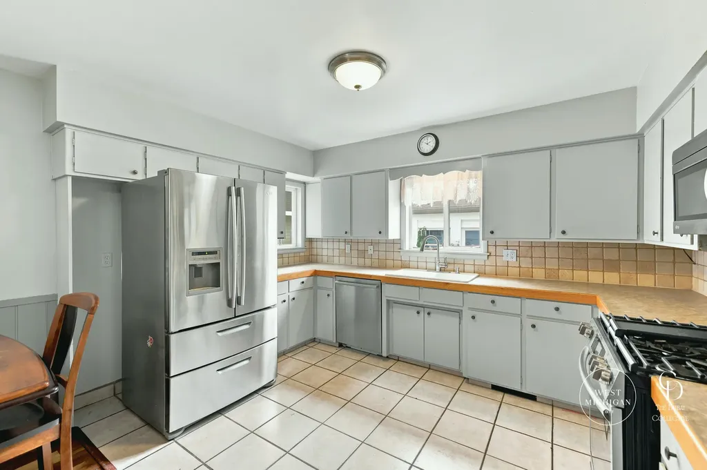 580 West Street Muskegon Charter Township MI 49442