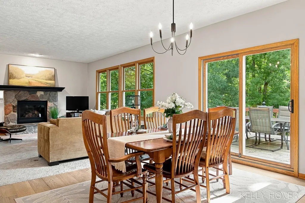 3686 Whitetail Trail Tallmadge Charter Township MI 49435