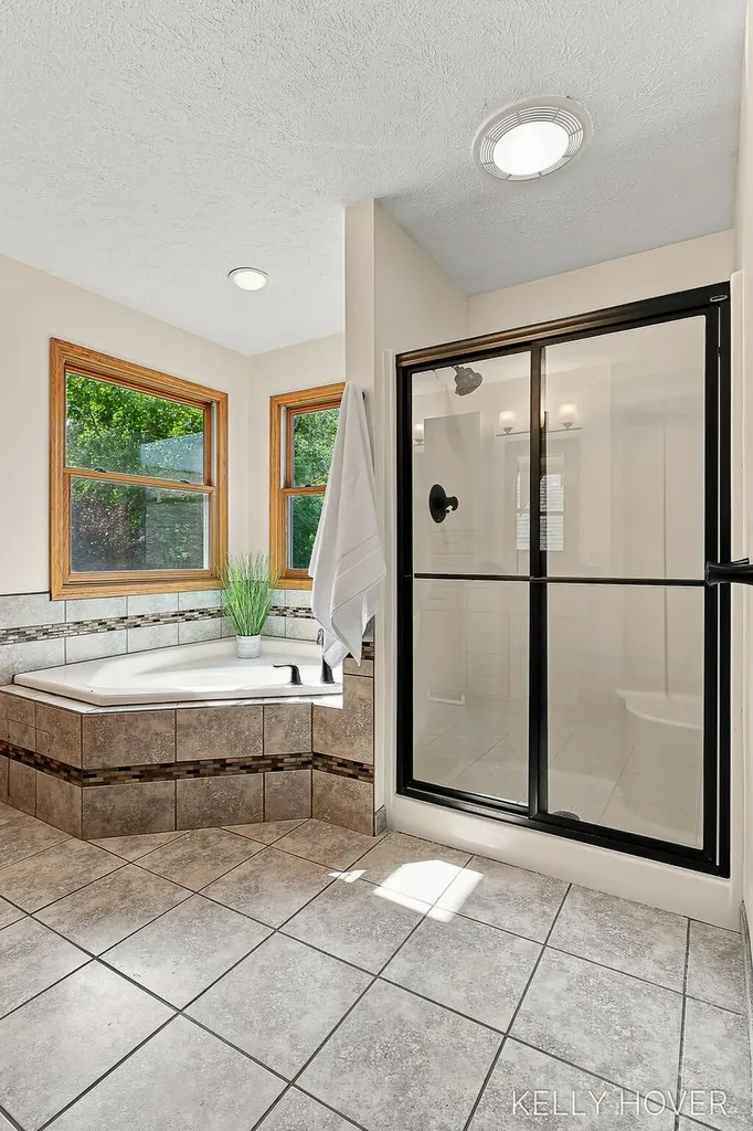 3686 Whitetail Trail Tallmadge Charter Township MI 49435