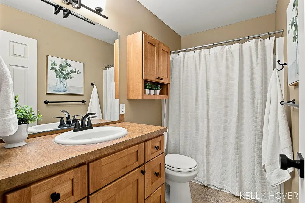 3686 Whitetail Trail Tallmadge Charter Township MI 49435