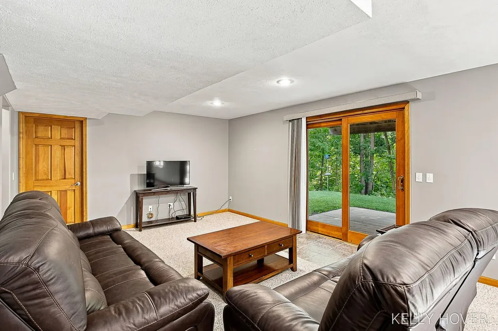 3686 Whitetail Trail Tallmadge Charter Township MI 49435