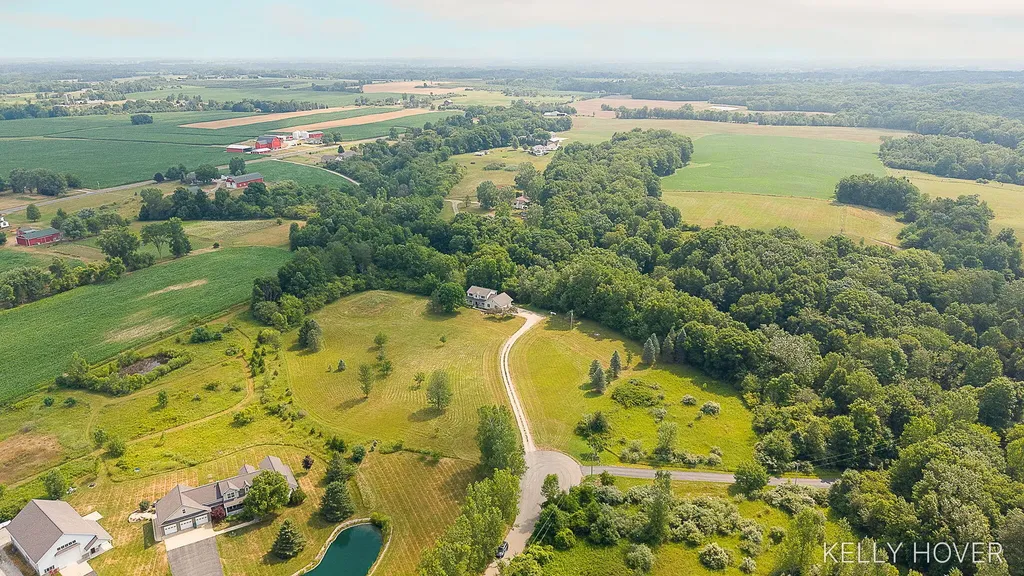 3686 Whitetail Trail Tallmadge Charter Township MI 49435