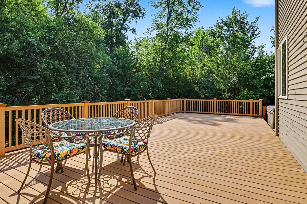7342 Silver Meadow Drive NE Cannon Township MI 49341