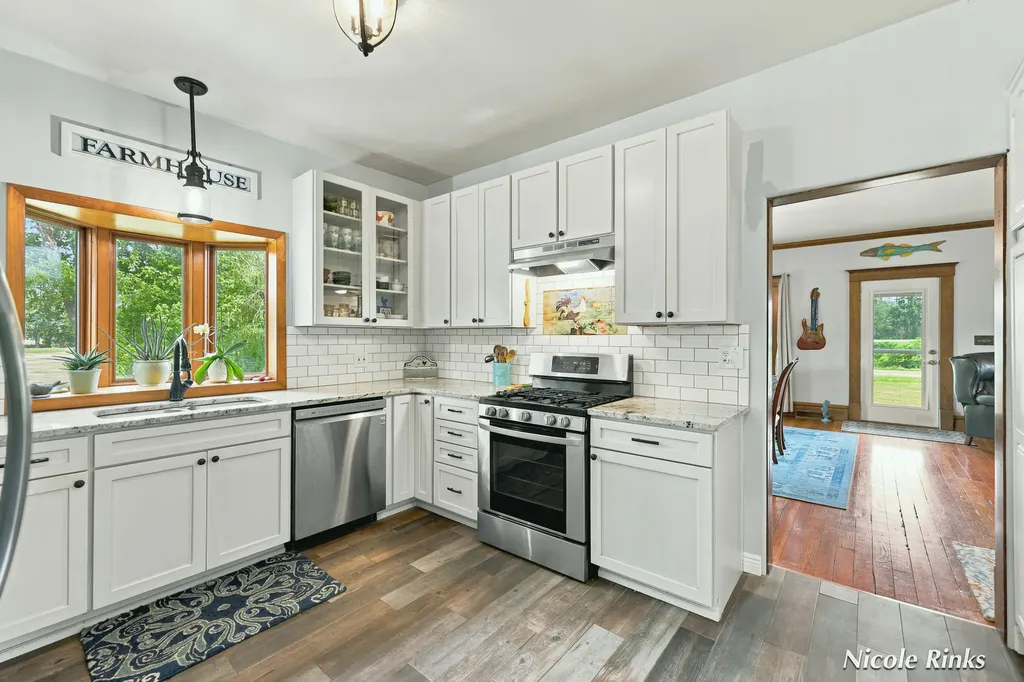 10887 60th Street SE Lowell Charter Township MI 49302