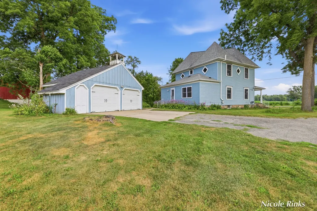 10887 60th Street SE Lowell Charter Township MI 49302