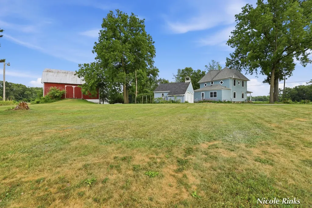 10887 60th Street SE Lowell Charter Township MI 49302
