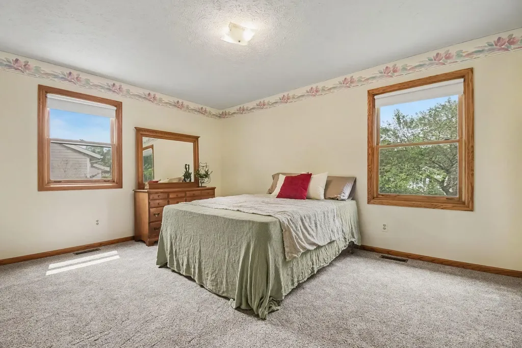 6651 Sunfield Drive SW Byron Township MI 49315