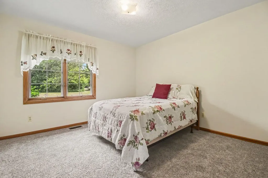 6651 Sunfield Drive SW Byron Township MI 49315