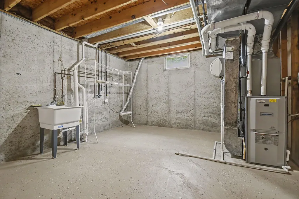 6651 Sunfield Drive SW Byron Township MI 49315