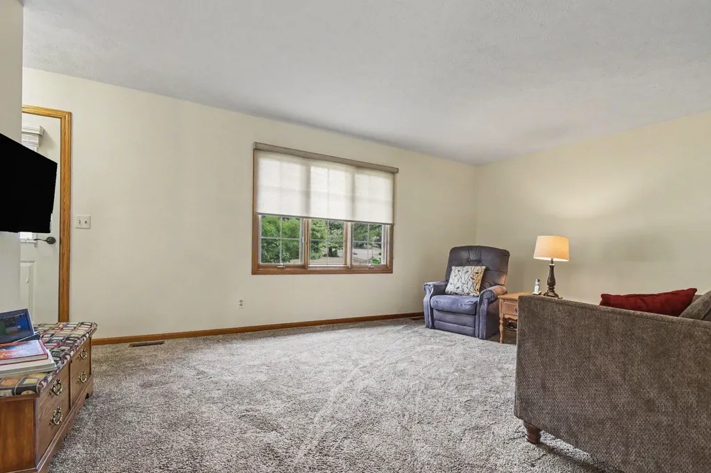 6651 Sunfield Drive SW Byron Township MI 49315