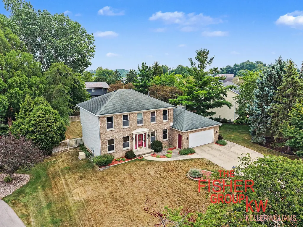 5434 Discovery Drive SE Kentwood City MI 49508