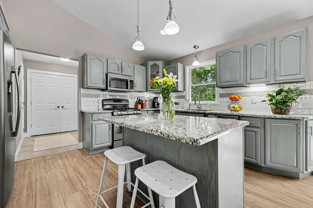 330 Glenwoods Court NE Rockford City MI 49341