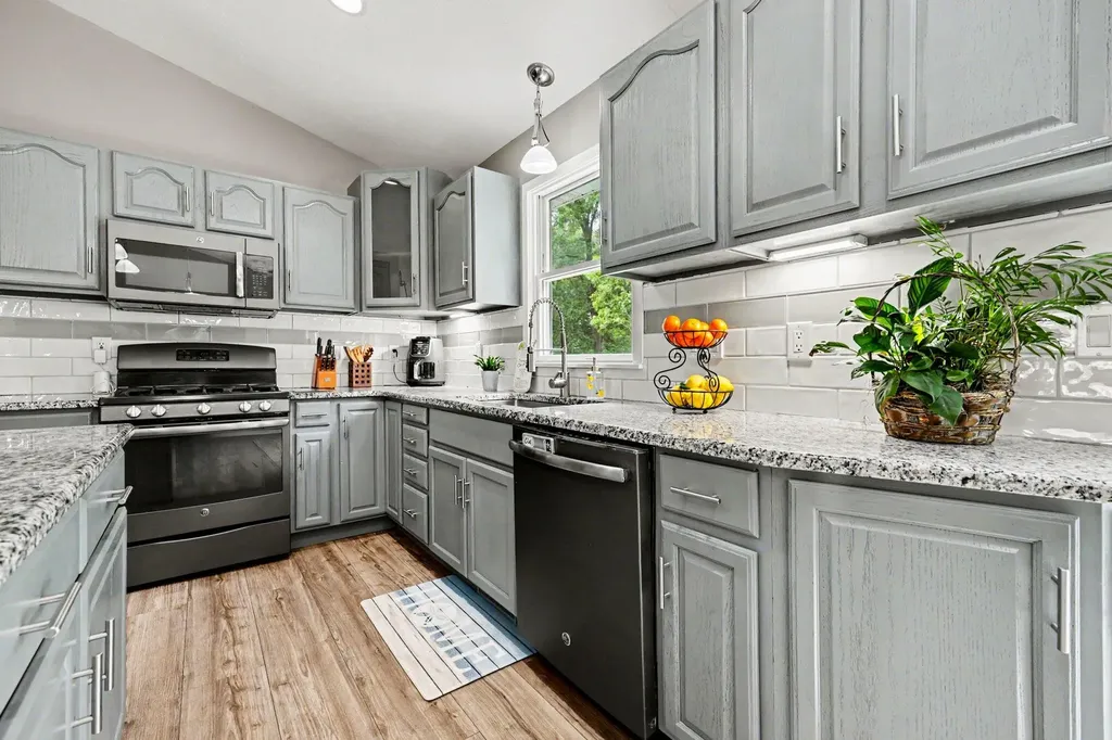 330 Glenwoods Court NE Rockford City MI 49341
