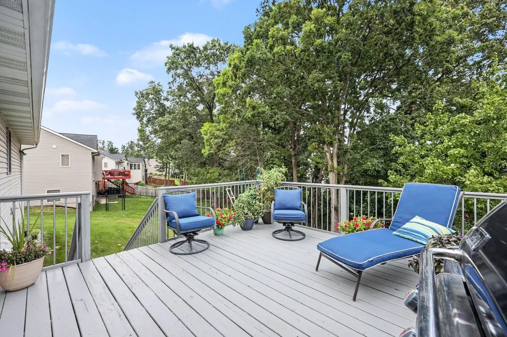 330 Glenwoods Court NE Rockford City MI 49341