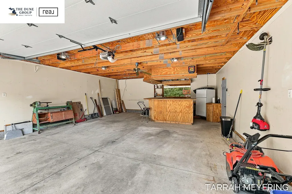 3225 Gladiola Avenue SW Wyoming City MI 49519